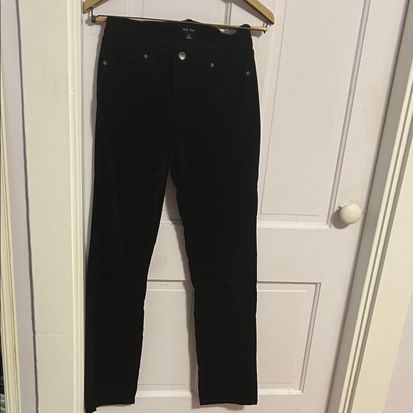 Well Worn Women’s Black Boot Cut Corduroy Pants - Picture 1 of 3